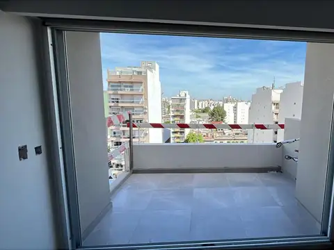 Carlos Calvo  al 3600