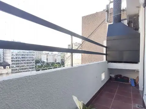 Marcelo Torcuato De Alvear 900