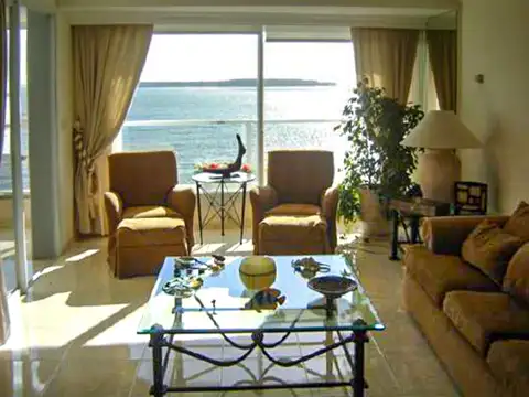 VENTA Y ALQUILER Apartamento Beverly Tower de 3 DORMITORIOS