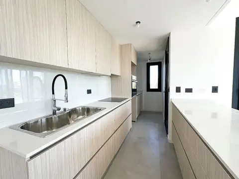 Departamento en Venta de 4 dormitorios