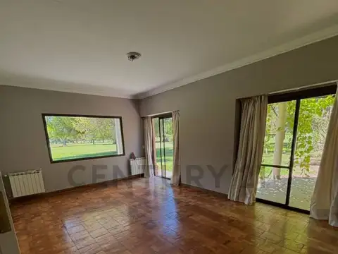 Casa en Venta en Countries y Barrios Cerrados en Guaymallen, USD 435.000