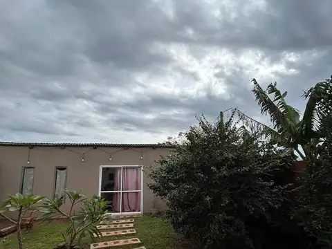 CF1146 - CASA EN ESQUINA B EN VENTA - 2 DORMITORIOS - SANTA HELENA