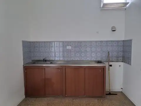 Depto Tipo Casa 2 ambientes con 1 baño