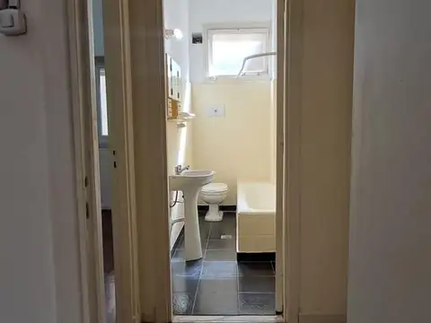 Departamento 2 ambientes con 1 baño