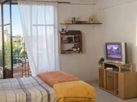 Depto Tipo Casa 3 ambientes con 1 baño