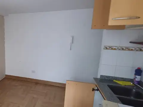 Virrey Liniers 400, Piso PB