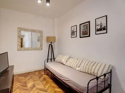 Departamento en Venta en Balvanera, USD 64.900