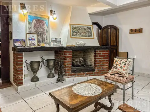 Casa en Venta en San Isidro Vías / Rolon, USD 200.000