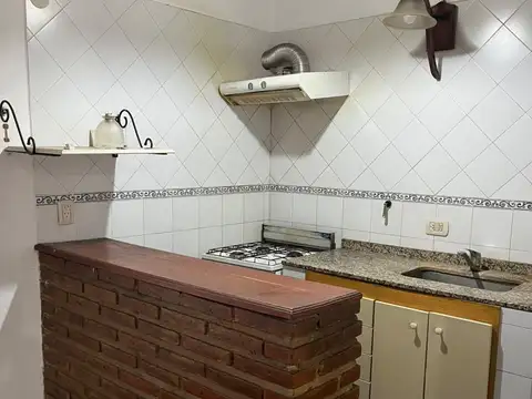 Departamento en Alquiler en San Antonio de Padua, $ 800.000