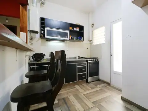 Depto Tipo Casa en Venta 25 años