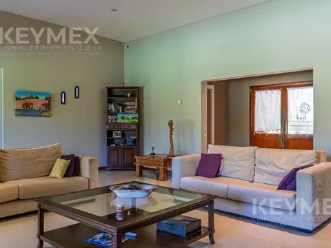 Casa en Venta en Lomas De Fatima, USD 250.000