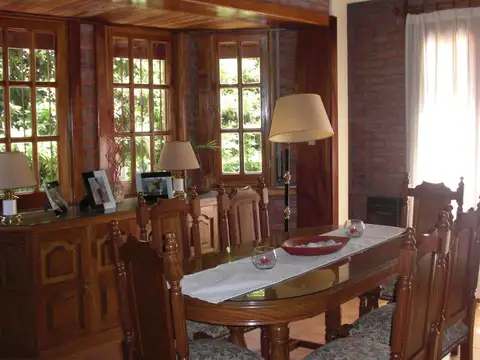 Depto Tipo Casa en Venta de 5 ambientes