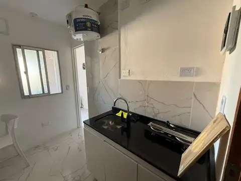 DPTO MONOAMBIENTE AMOBLADO EXCELENTE UBICACION