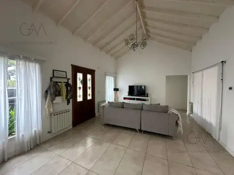 CASA EN VENTA EN RUMENCO