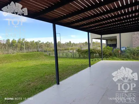 Casa en Alquiler al Norte