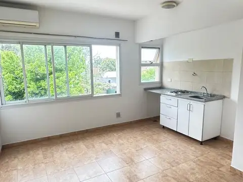 Departamento en Alquiler en General Rodríguez, $ 650.000