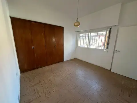 Depto Tipo Casa 4 ambientes con 1 baño