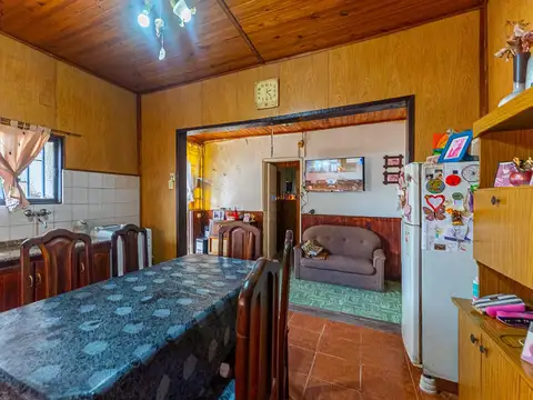 Casa en Venta en Lisandro De La Torre, USD 35.000