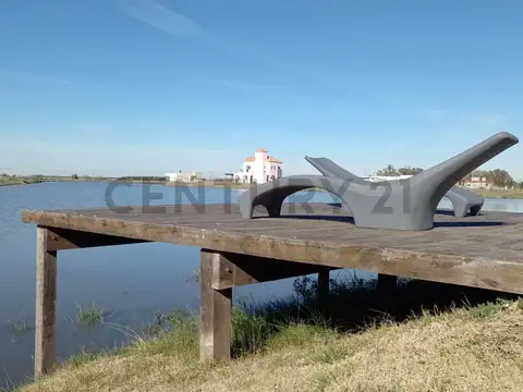 Vemta de Lote en Ruta 2  -  Barrio CAMPOS DE LA ENRIQUETA