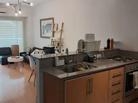 Rio de Janeiro 700, Piso 5