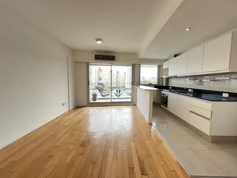 Departamento en Alquiler en Chacarita, USD 850