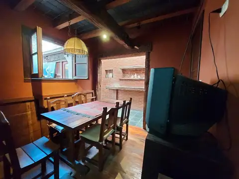 Santa Fe entre Gascón y Alberti