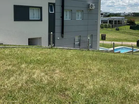 Barrio Privado Portal del Sol, Autopista 9