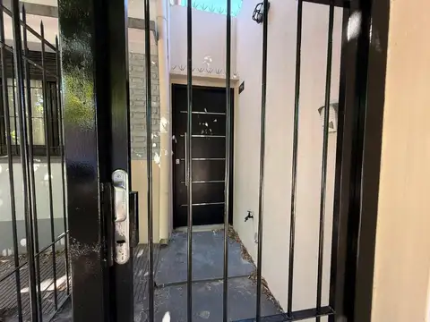 Arenales 590 , Piso Bis