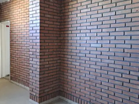 VENTA CASA 3 DORMITORIOS, PATIO Y PILETA-PERMUTAS