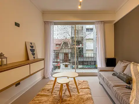 Santa Fe 2100, Piso 2