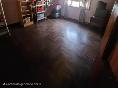 Casa 3 ambientes con 1 baño