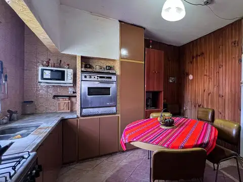 Depto Tipo Casa en Venta 49 años