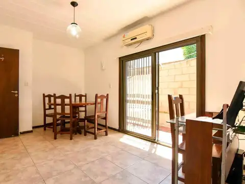 Depto Tipo Casa en Venta de 1 dormitorio