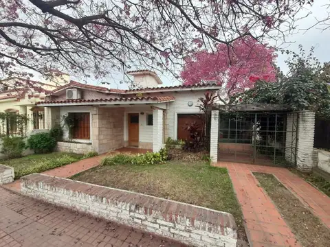 VENTA CASA BAJO PALERMO APTO CREDITO EXC UBIC