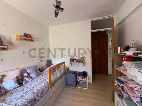 525 entre 13 y camino general Belgrano 1700, Piso 0