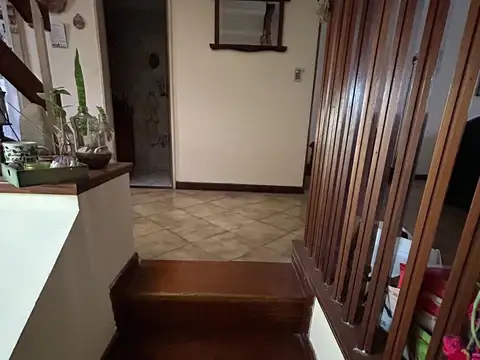 Venta Casa 4 amb con dependencia Villa del Parque