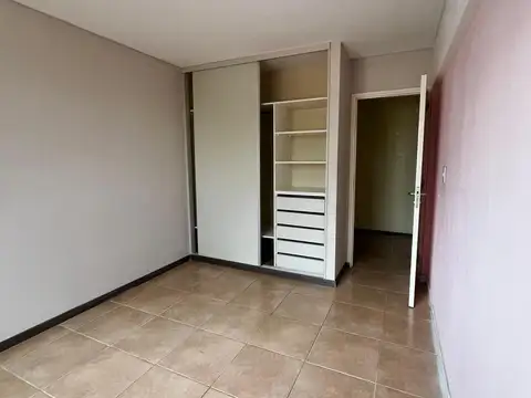 Beltran 101,piso 2,depto 10.Godoy Cruz