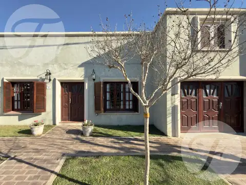 RESERVADA - Casa familiar de 3 Dormitorios con Suite, Piscina, Galería y Cochera Doble | Novillo 845