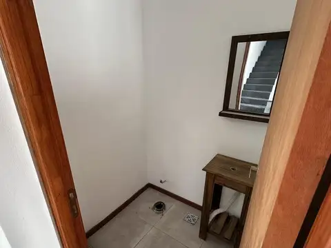 Depto Tipo Casa en Venta con 2 cocheras