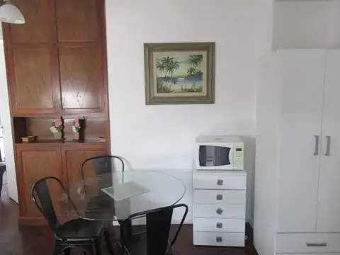 Juan Domingo Perón 1100, Piso 5