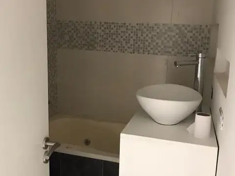 Departamento en Alquiler en Villa Luro, $ 700.000