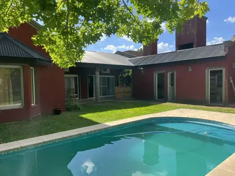 Casa en Alquiler de 3 dormitorios