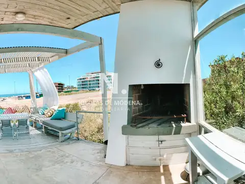 Casa en Venta en El Chorro, USD 930.000