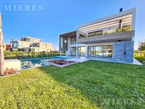 Casa en alquiler anual con lote al Lago Central en Virazón, Nordelta