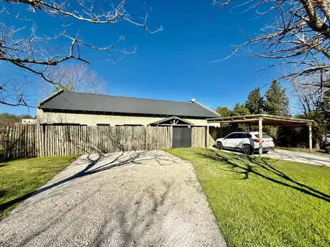 Casa en Venta en Altos de Manzanares - Pilar