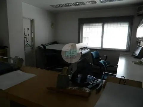 Oficina en Venta 15 años