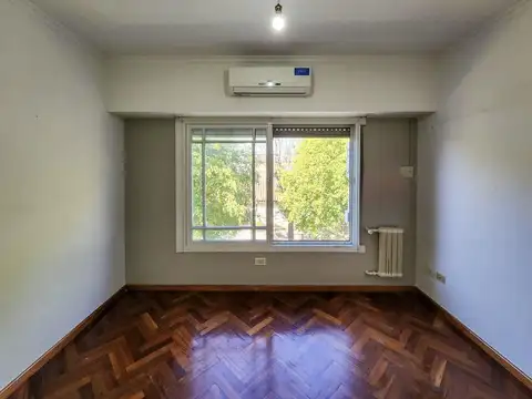 Depto Tipo Casa en Venta de 4 dormitorios