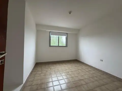 Departamento en Venta en Barrio Oeste, USD 24.000