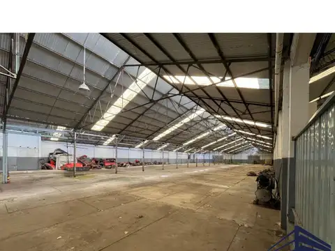 Galpon en Alquiler en Loma Hermosa, USD 39.000