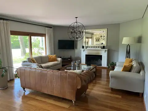 Casa en Venta de 4 dormitorios